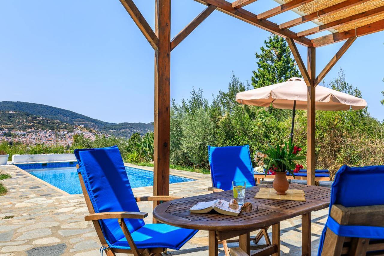 Villa Rodia With Swimming Pool On Skopelos Island Eksteriør billede