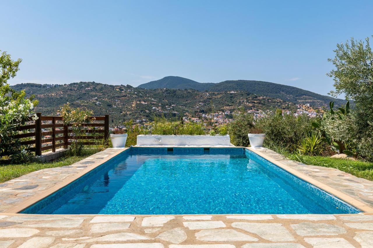 Villa Rodia With Swimming Pool On Skopelos Island Eksteriør billede