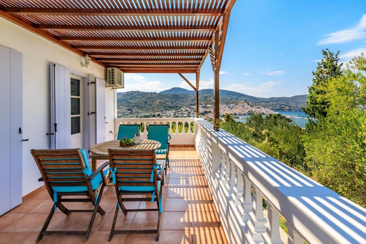 Villa Rodia With Swimming Pool On Skopelos Island Eksteriør billede